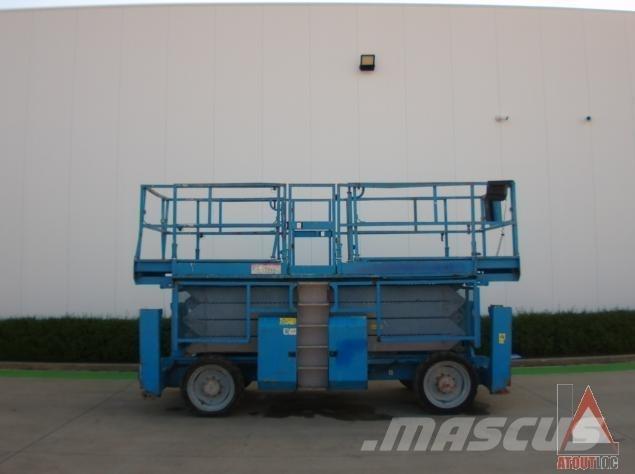 Genie GS-4390RT Kĺbové plošiny