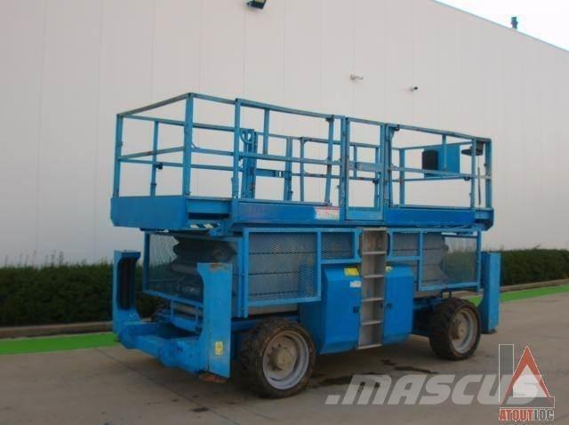 Genie GS-4390RT Kĺbové plošiny