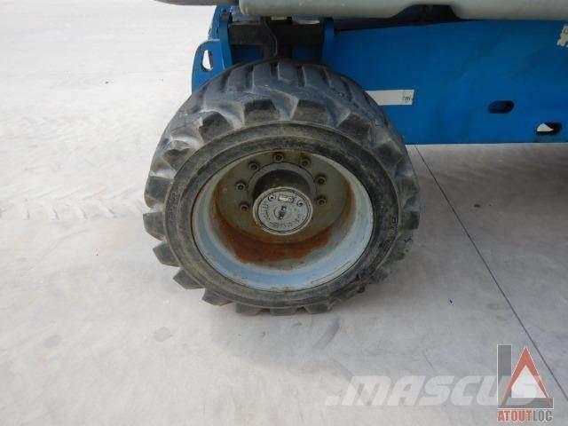 Genie Z-80/60 Kĺbové plošiny