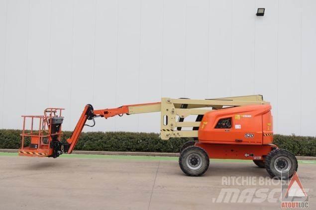 JLG 520AJ Kĺbové plošiny
