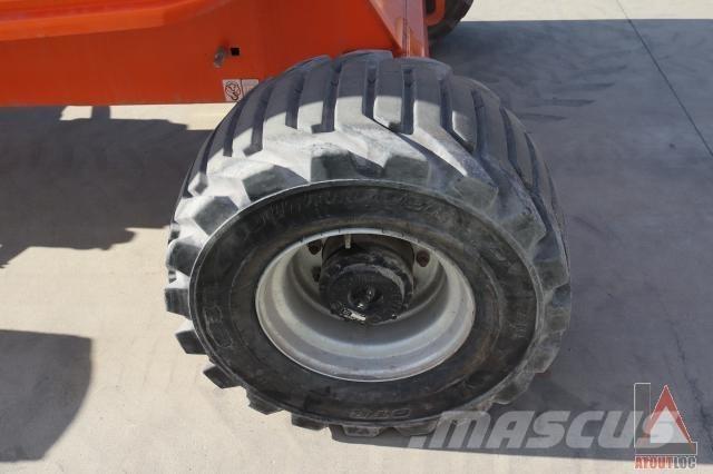 JLG 520AJ Kĺbové plošiny