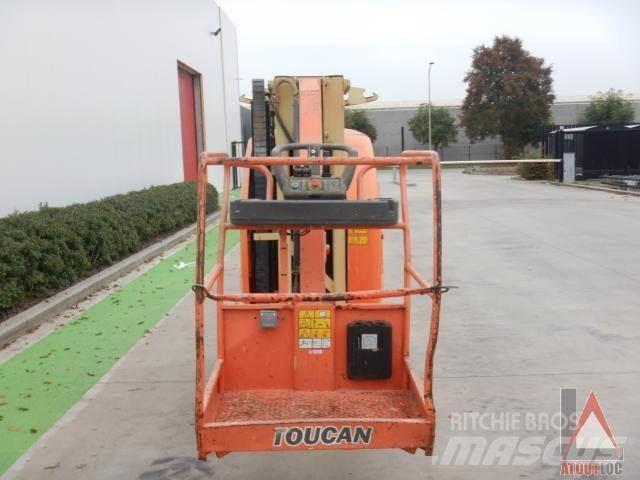 JLG Toucan 10E Kĺbové plošiny