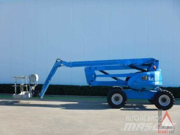 Manitou 200 ATJ Kĺbové plošiny