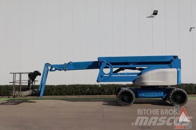 Niftylift HR28 Kĺbové plošiny