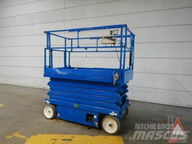 SkyJack SJ4632 Kĺbové plošiny