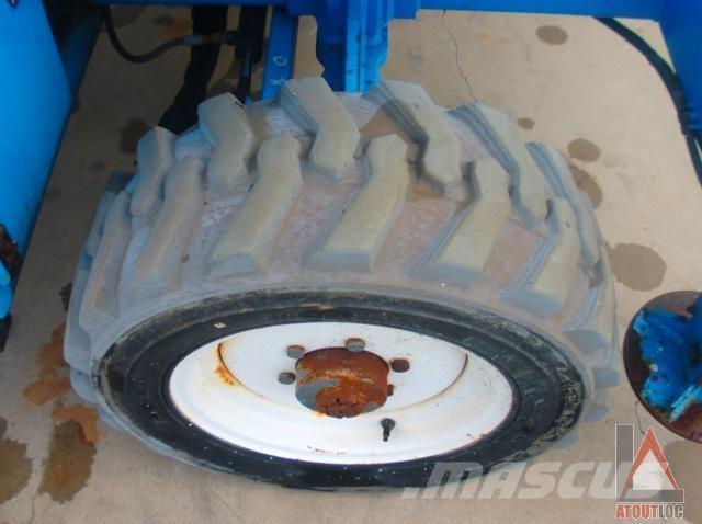 Snorkel S3370RT Kĺbové plošiny