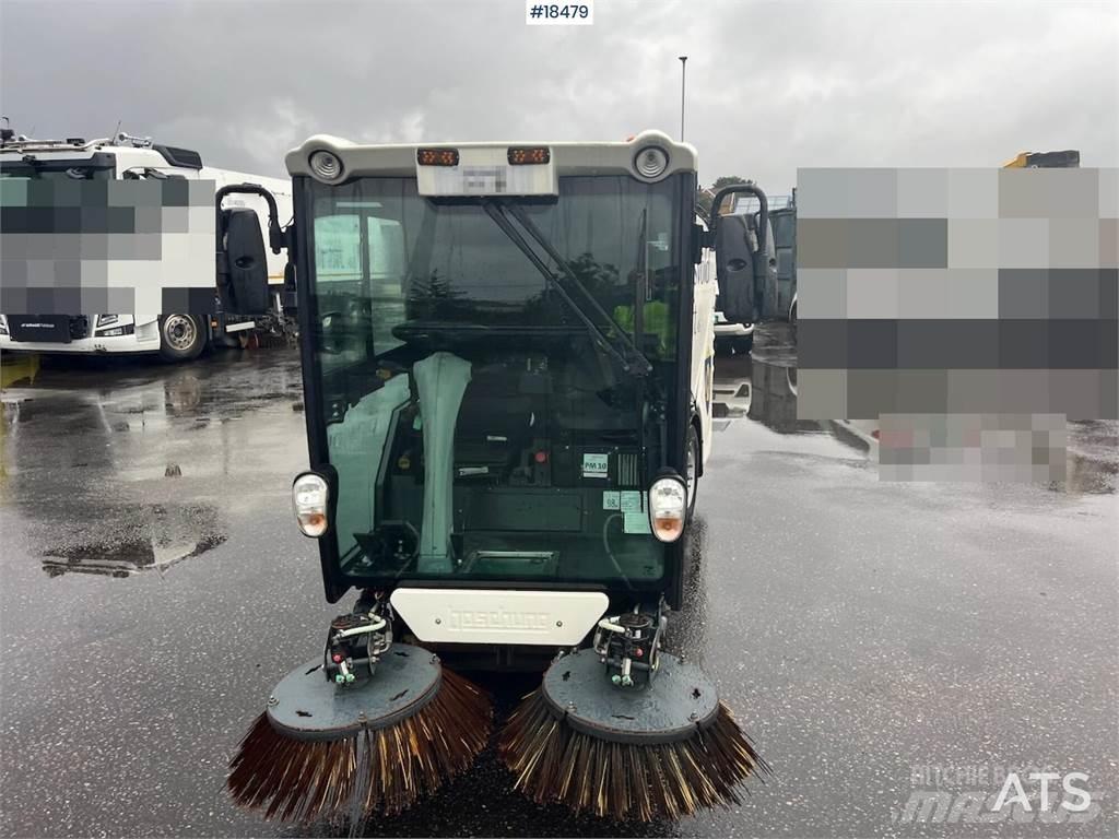 Boschung S2 sweeper Zametacie vozidlá