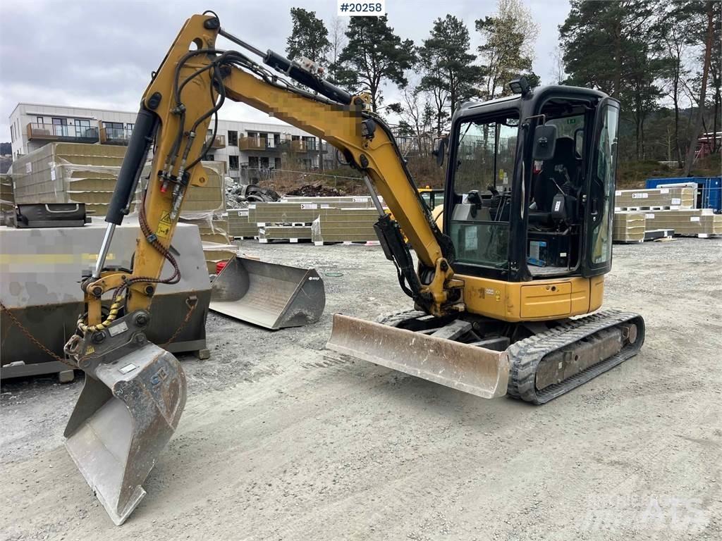 CAT 303.5ECR Pásové rýpadlá