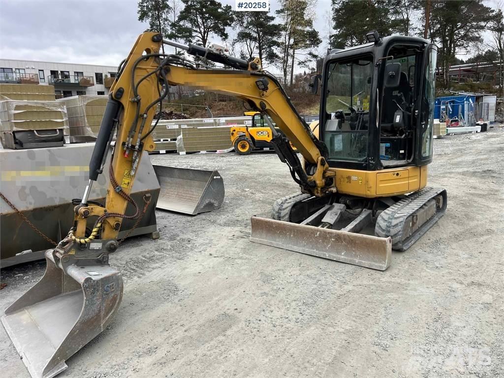CAT 303.5ECR Pásové rýpadlá