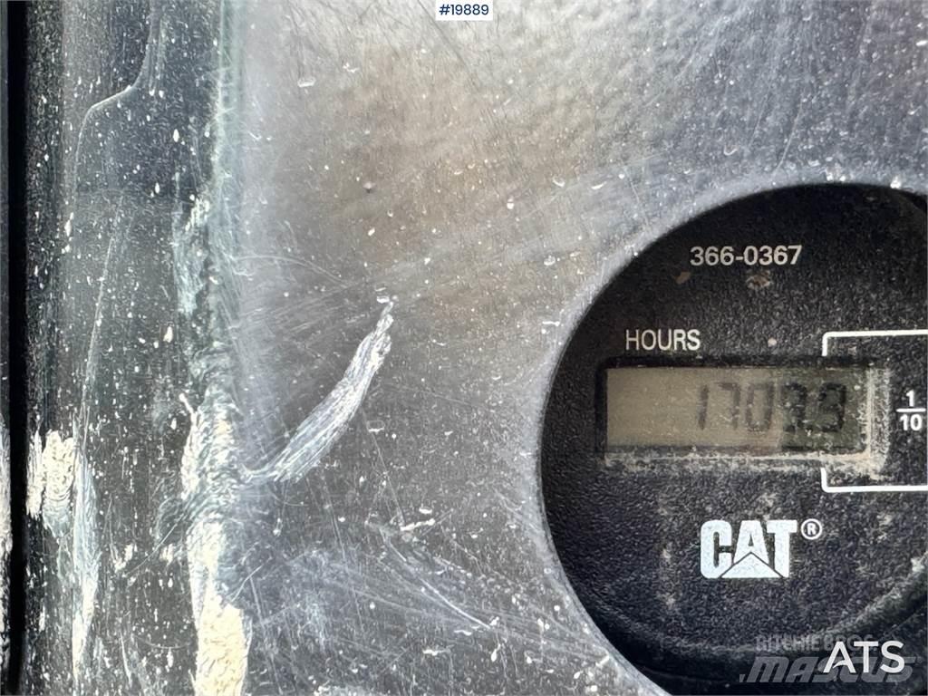 CAT 305.5E2 Pásové rýpadlá