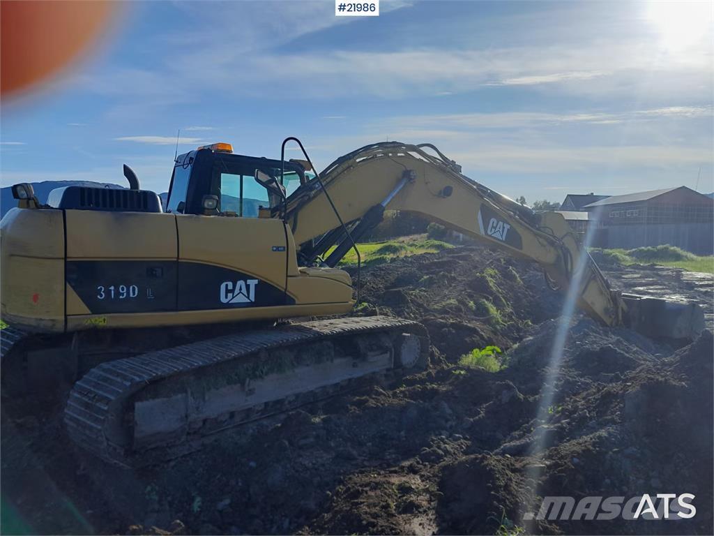 CAT 319DL Pásové rýpadlá
