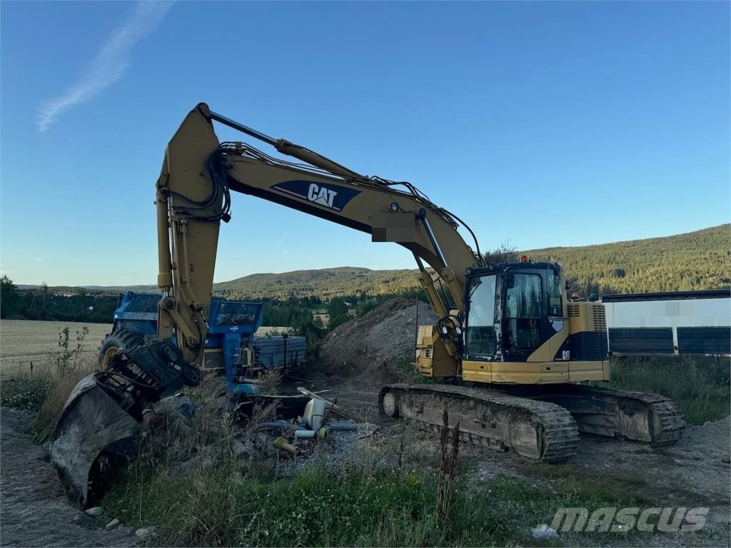 CAT 321C LCR Pásové rýpadlá