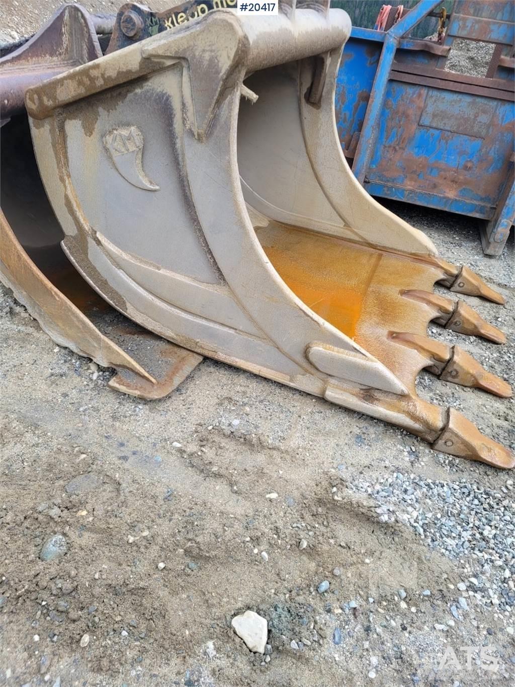 CAT 330F Pásové rýpadlá