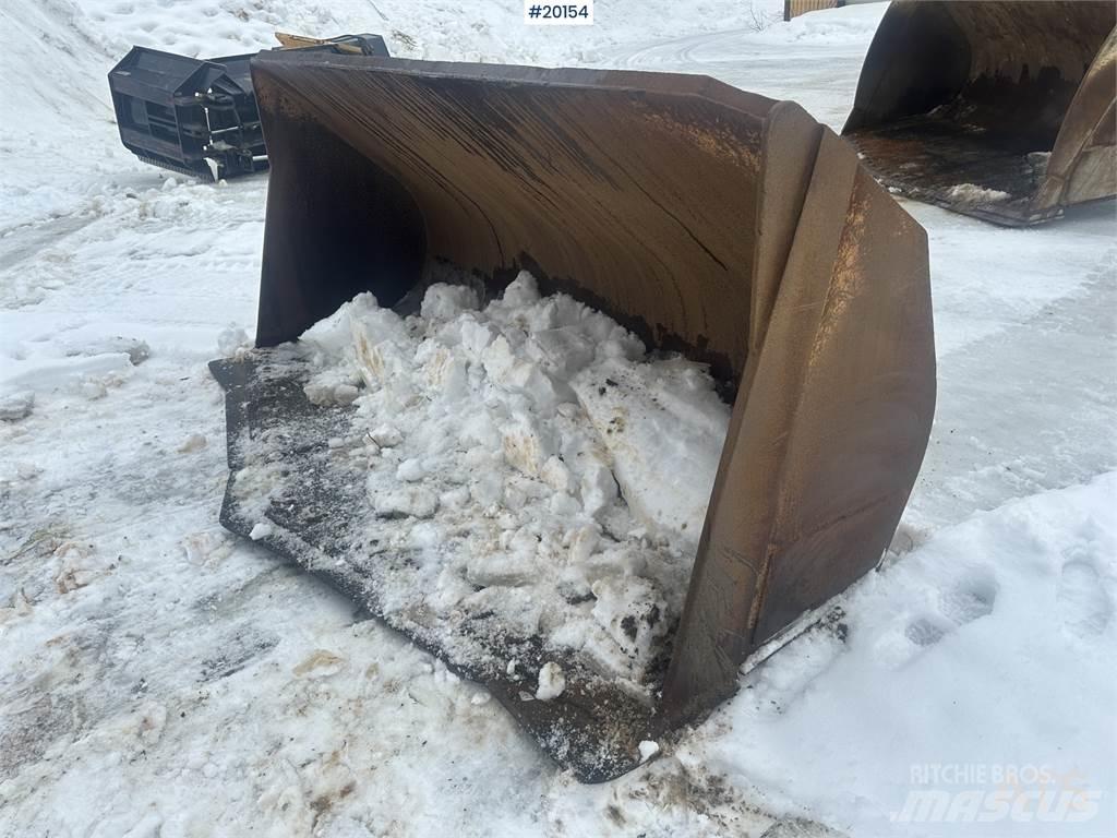 CAT 950G Kolesové nakladače