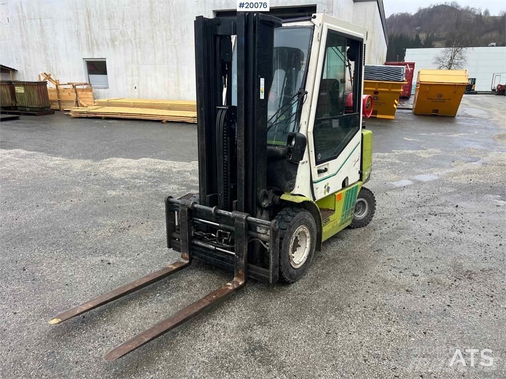 Clark CGP 25 truck Stavebníctvo - ostatné