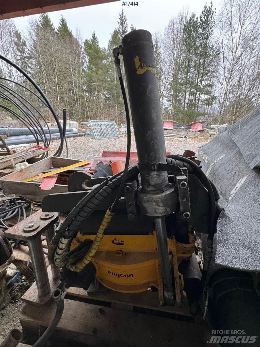 Engcon Rototilt Ďalšie komponenty
