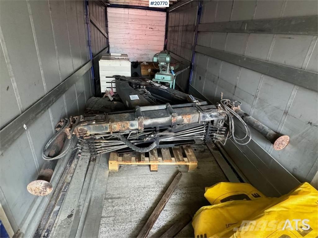 Hiab 125-4 Crane Iné