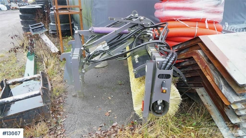 Holms SL-2.5 sweeper Stavebníctvo - ostatné