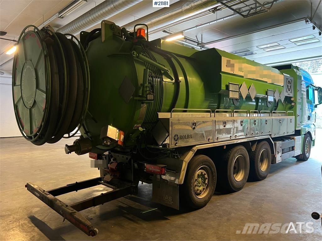 MAN TGX 35.560 Kombinované/Čerpacie cisterny