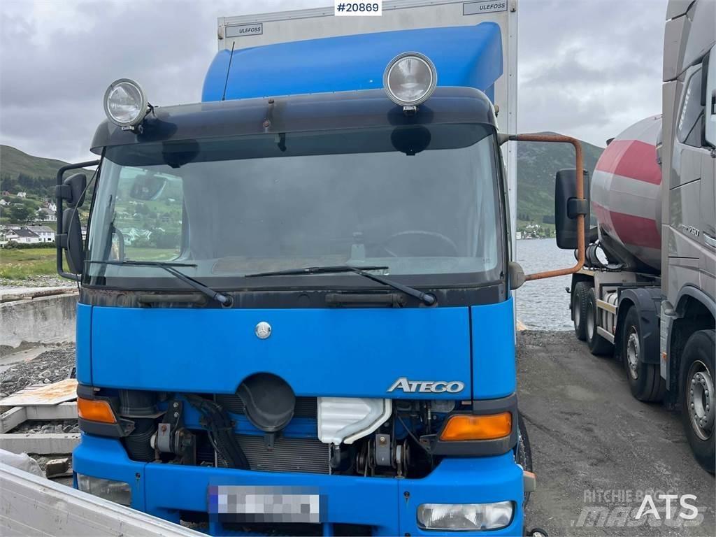 Mercedes-Benz 1523 Skriňová nadstavba
