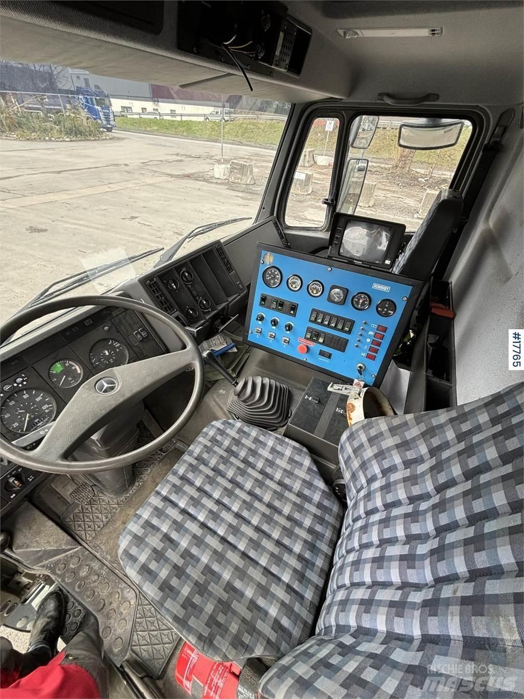 Mercedes-Benz 1824 Zametacie vozidlá