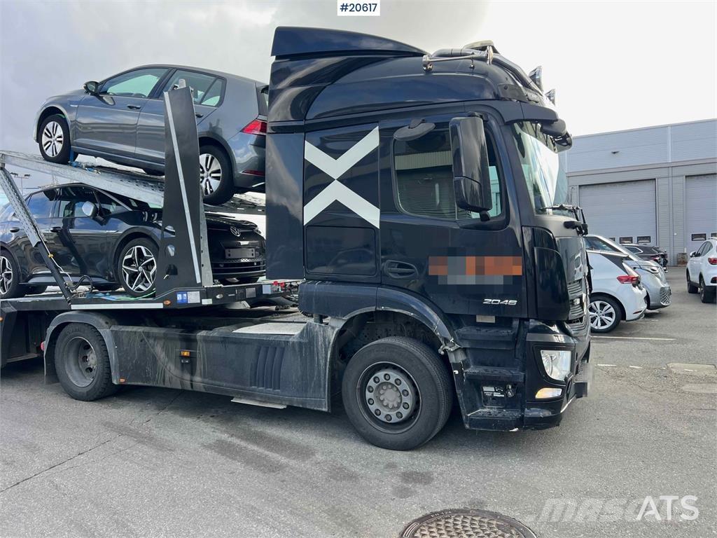 Mercedes-Benz 2046LS Ťahače