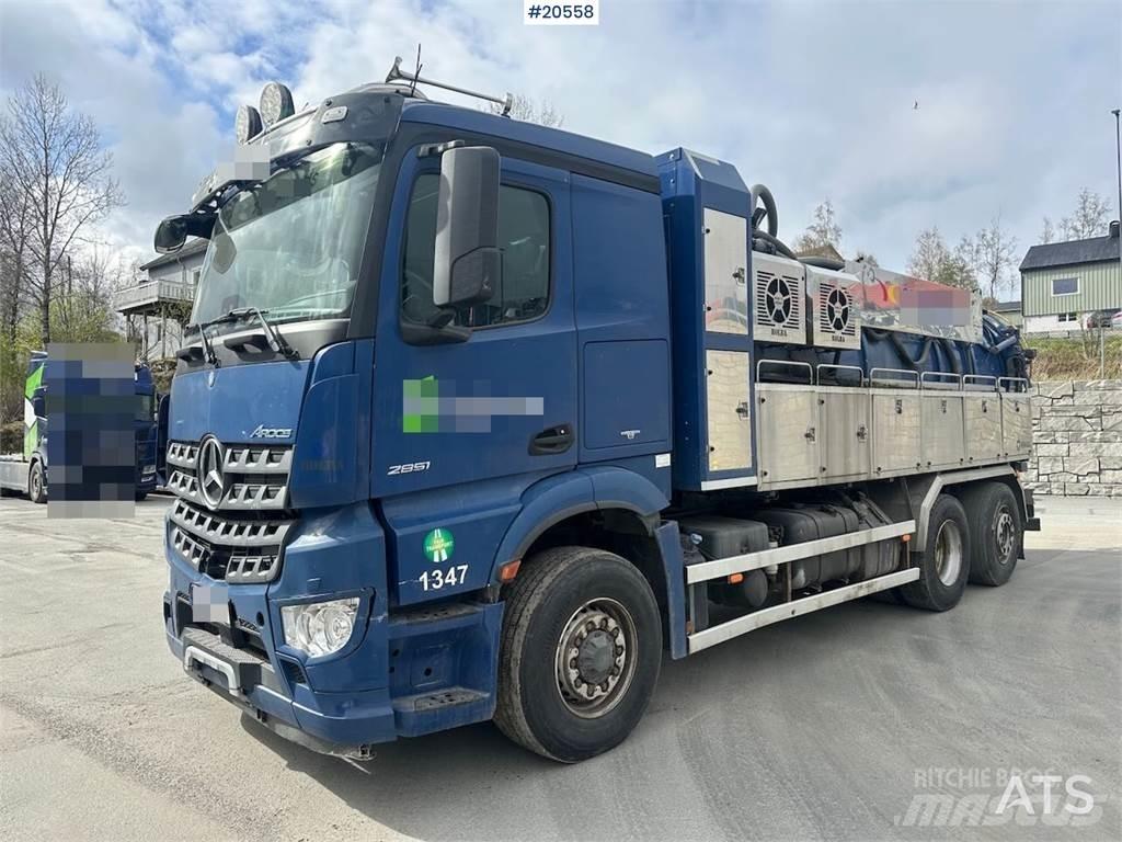 Mercedes-Benz Arocs Komunálne / Multi-úžitkové vozidlá
