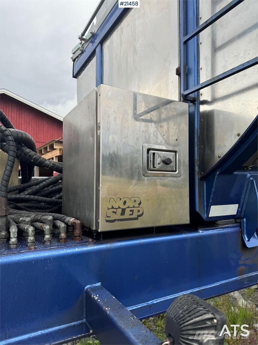  Nor-Slep Asfaltsemi Ďalšie prívesy