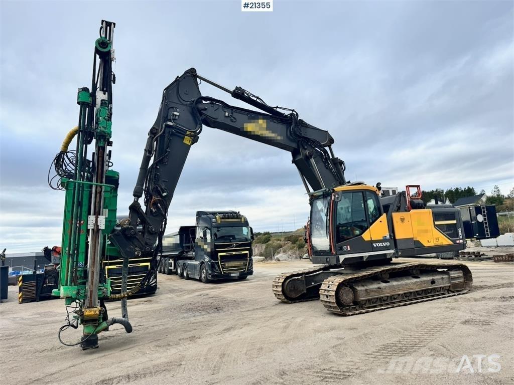 Volvo EC300 EL Pásové rýpadlá