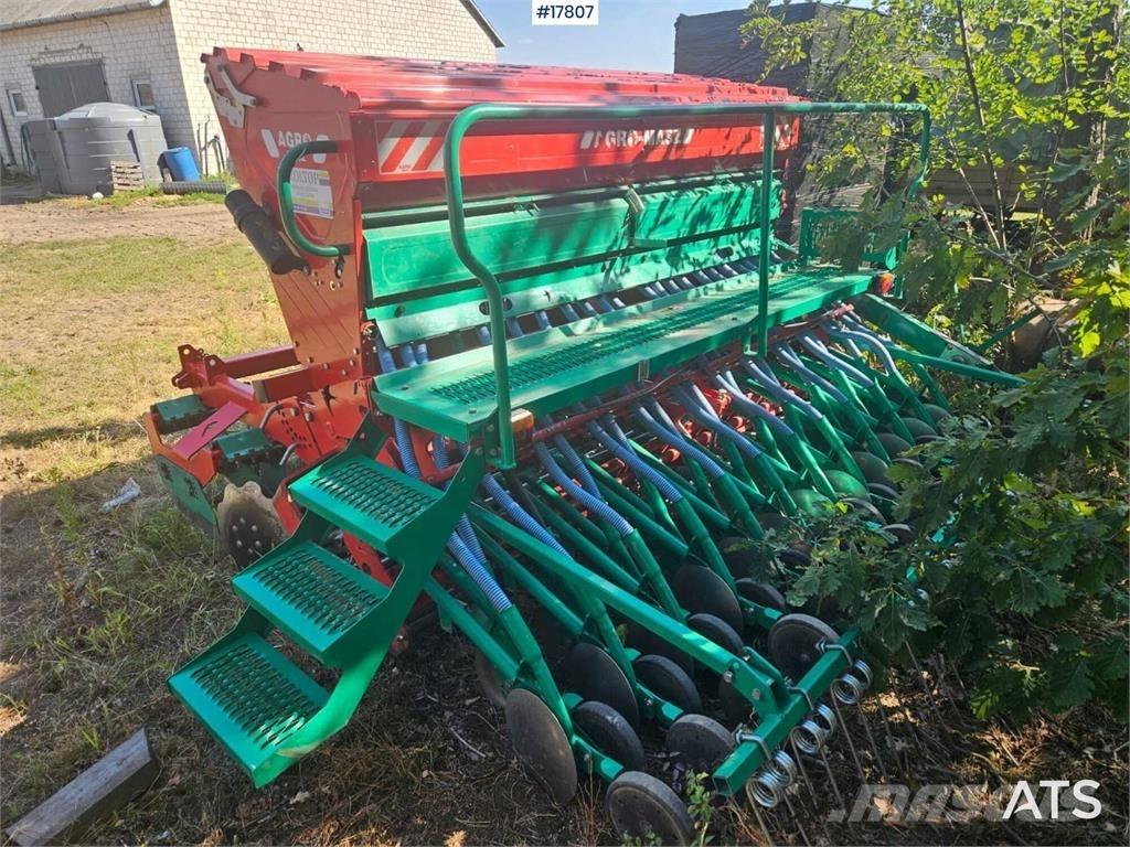 Agromasz SN-300 Mechanické sejačky