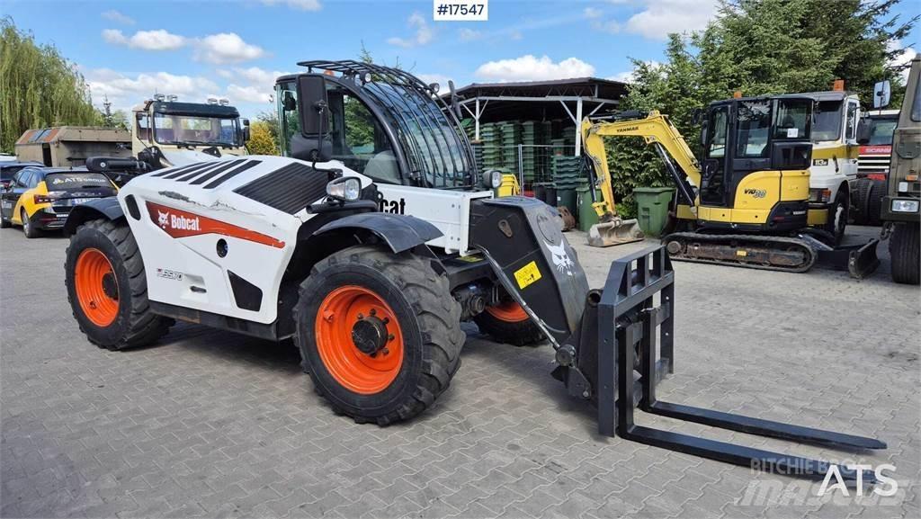Bobcat TL35-70 Teleskopické manipulátory