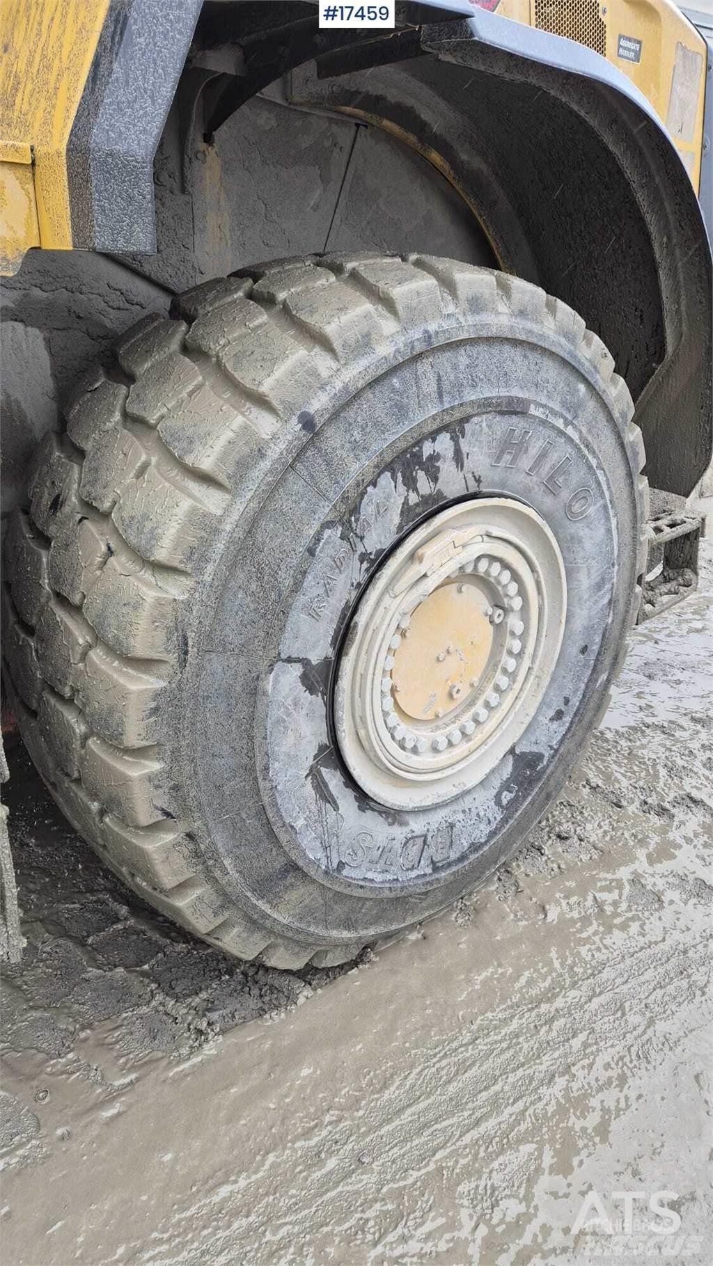 CAT 980 XE Kolesové nakladače