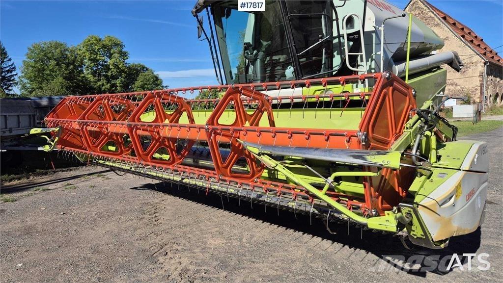 CLAAS Tucano 440 Kombinované zberacie stroje