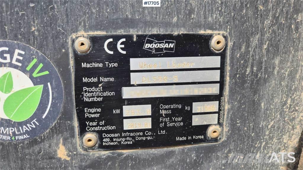 Doosan DL550-5 Kolesové nakladače