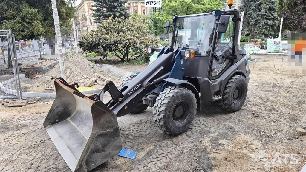 Hitachi ZW 75 Kolesové nakladače
