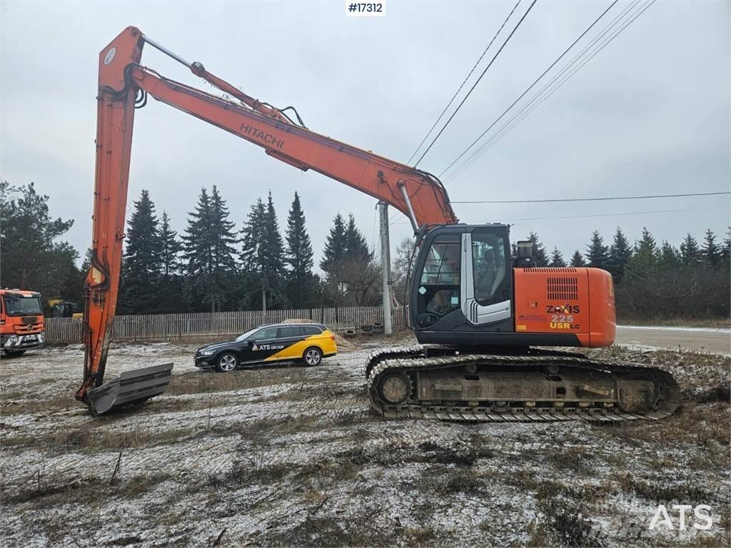 Hitachi ZX 225 US LC Pásové rýpadlá