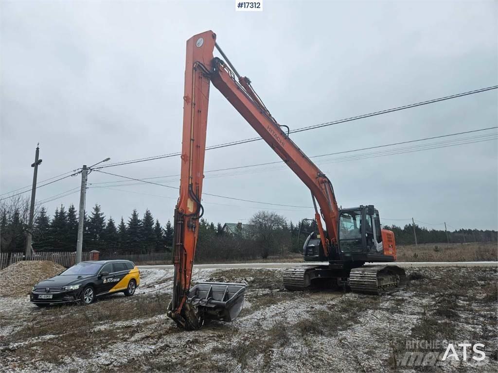 Hitachi ZX 225 US LC Pásové rýpadlá