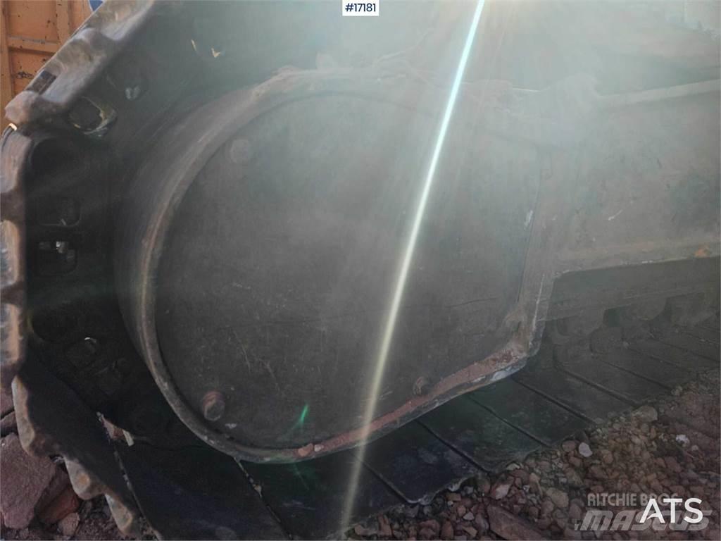 Hitachi ZX225 LC Pásové rýpadlá