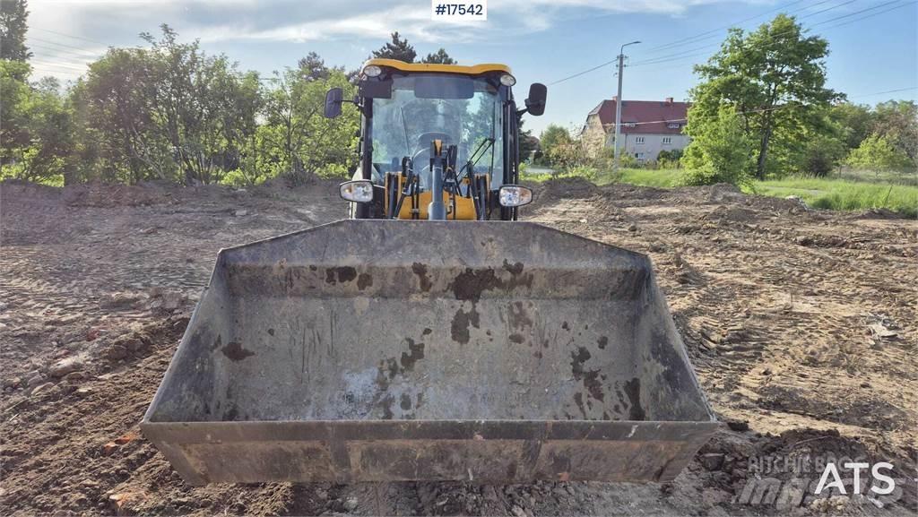 JCB 407 T4 Kolesové nakladače