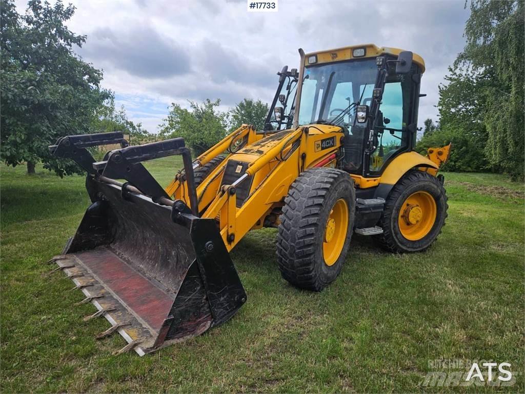 JCB 4CX Rýpadlo-nakladače