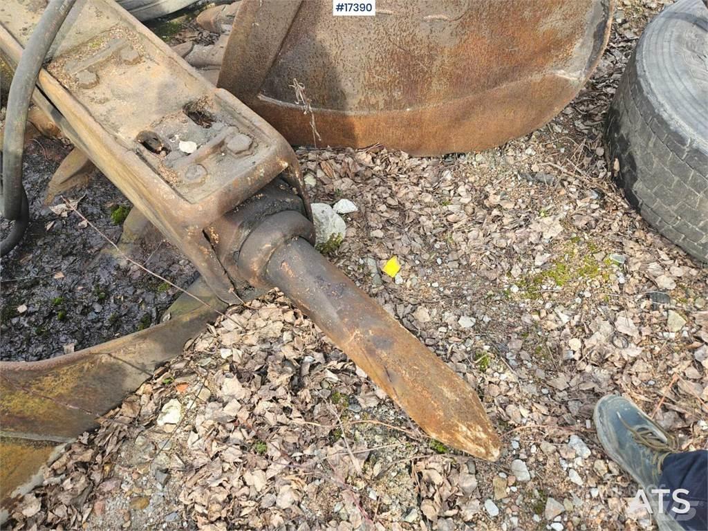 Kobelco SK210LC Pásové rýpadlá