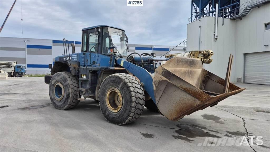 Komatsu WA380-5H Kolesové nakladače