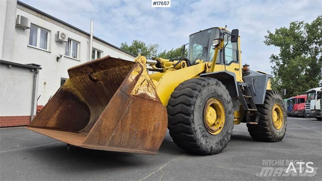 Komatsu WA420-3H Kolesové nakladače