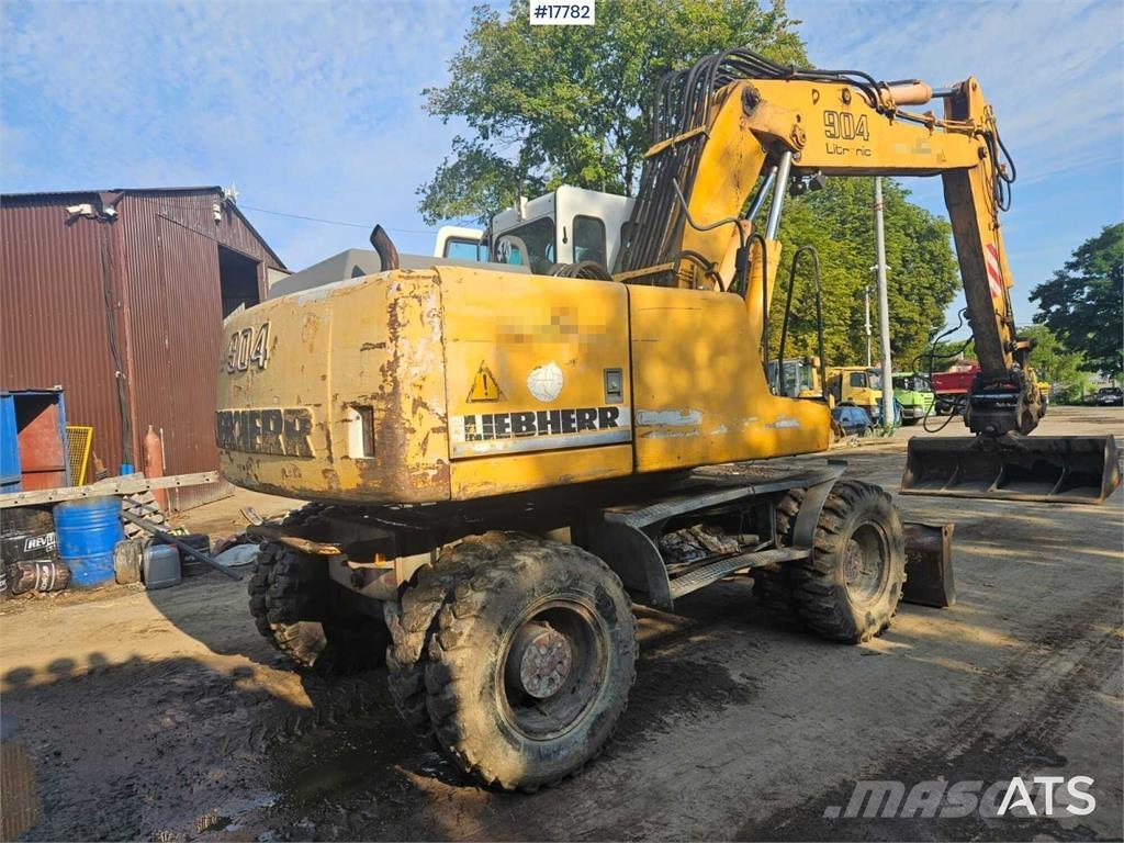 Liebherr A 904 Kolesové rýpadlá
