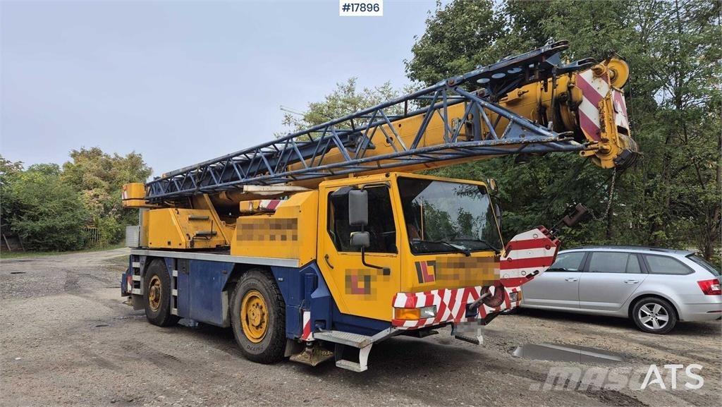 Liebherr LTM 1030/2 Univerzálne terénne žeriavy
