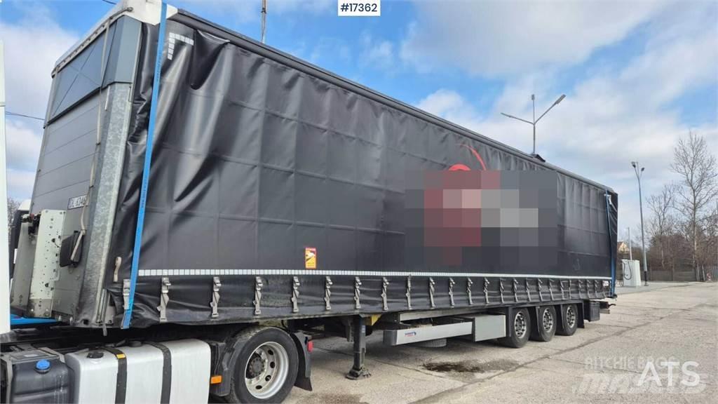Schmitz Cargobull Plachtové návesy