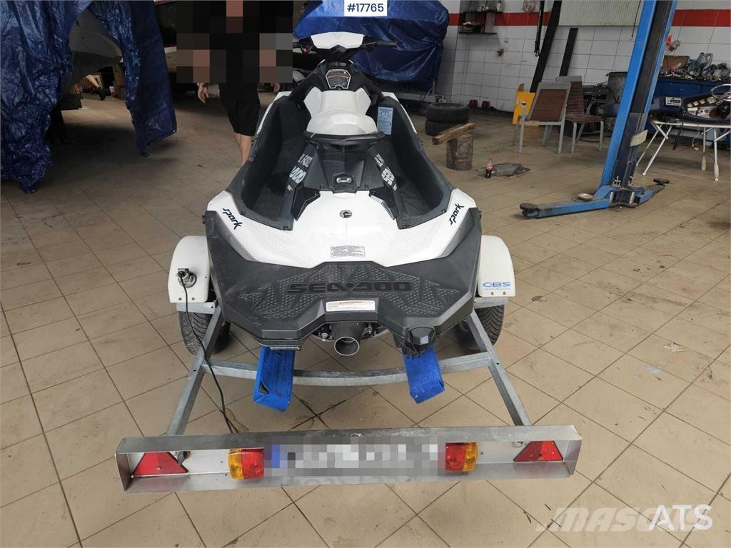  SeaDoo BL F430022 Stavebníctvo - ostatné