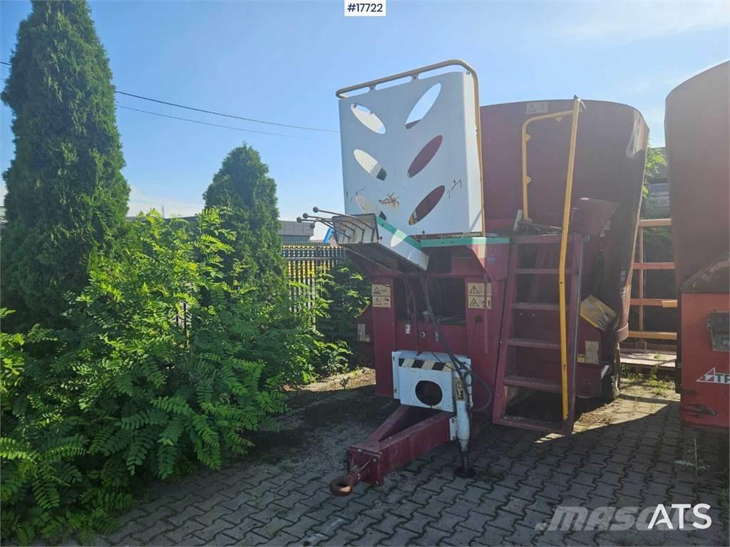 Unifast M 12 Samozberacie vozy