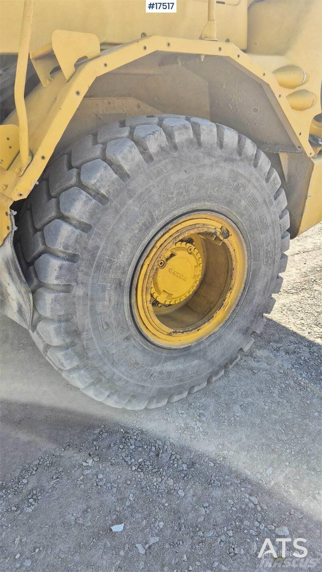 Volvo A25D Kĺbové nákladné autá