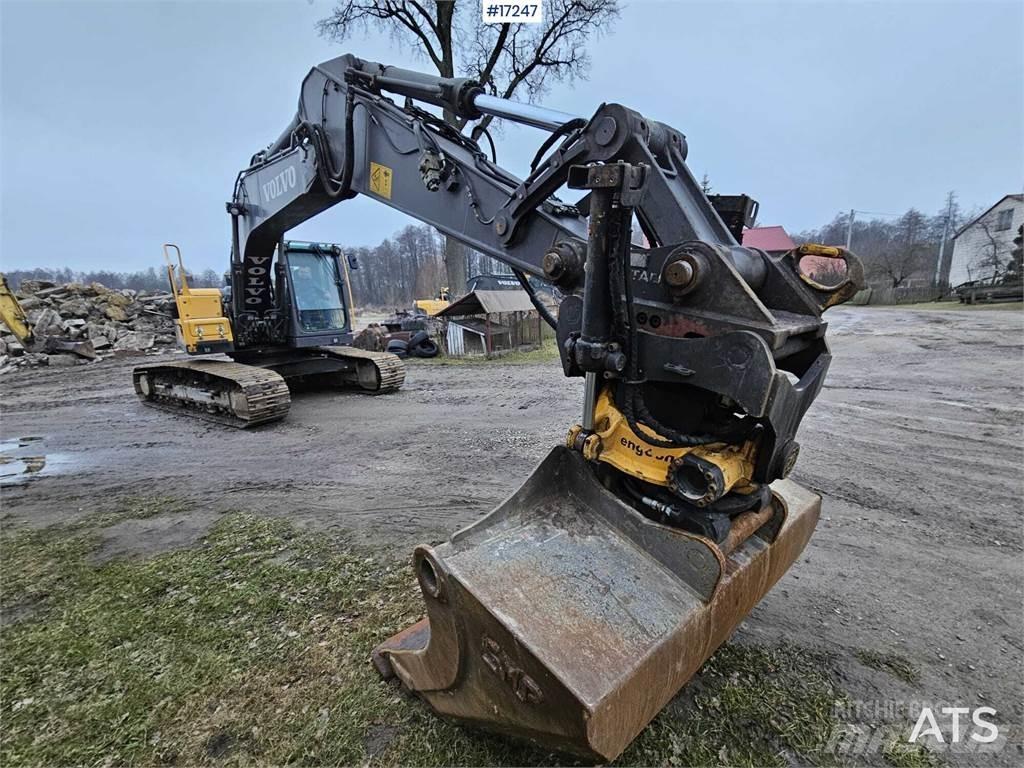 Volvo EC220DL Pásové rýpadlá